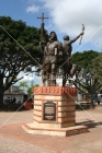 Estatua Raices, Dorado, Puerto Rico